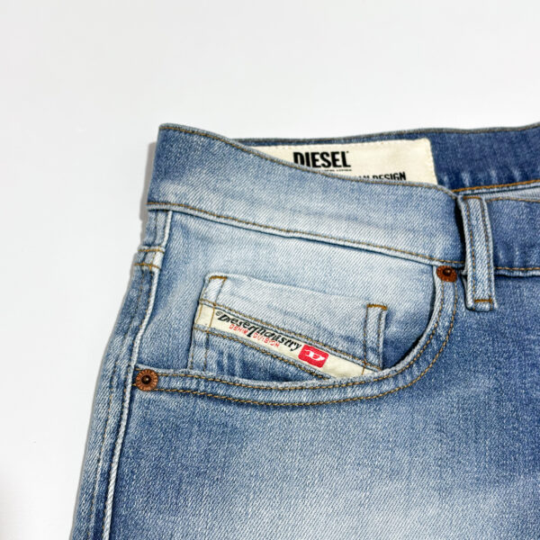 Diesel D-Strukt Slim denim jeans SS22'