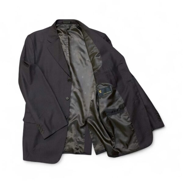 05-14's Louis Vuitton x Loro Piana Winter Tasmanian Super 130s Tailored Blazer.